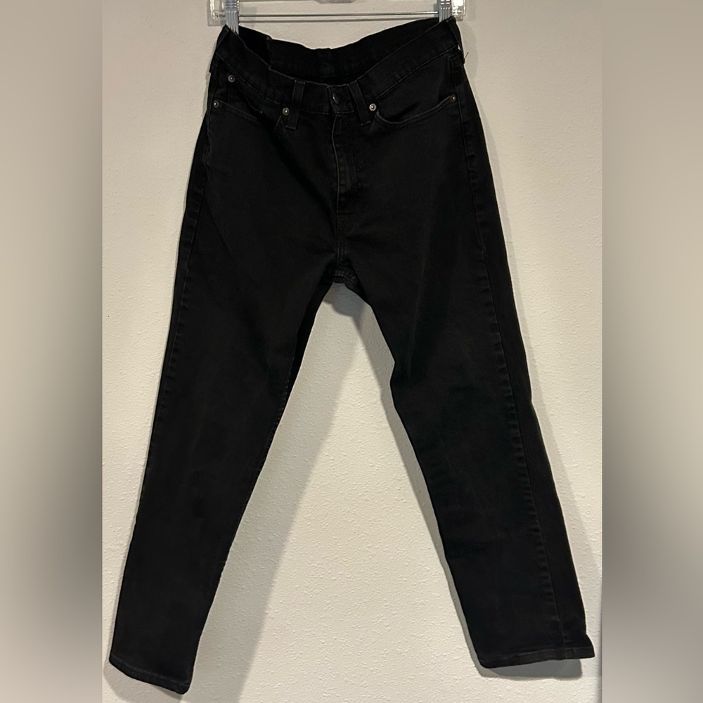 Levis Women's Black Jeans Size 32